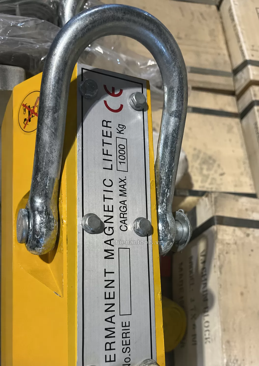 Nam châm nâng hàng tay gạt 5000kg PML-50