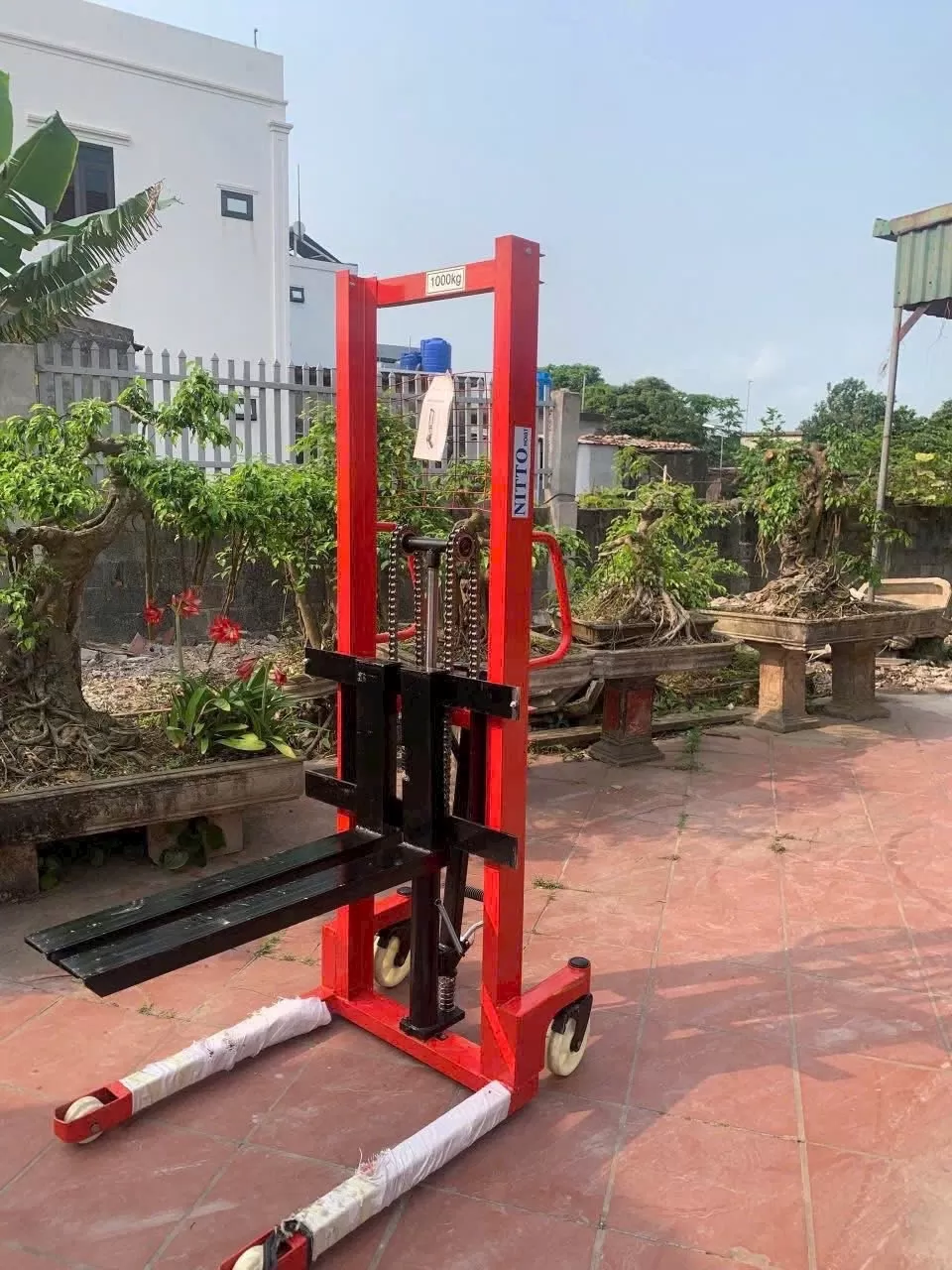 Xe nâng tay cao càng H 1Tx1.6m