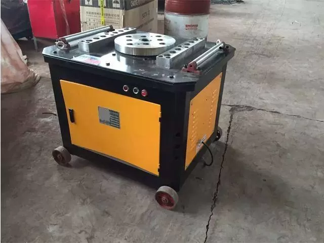 Máy uốn sắt GW50
