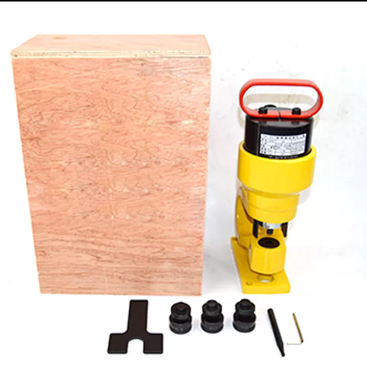 Máy đột lỗ thủy lực CH60-1